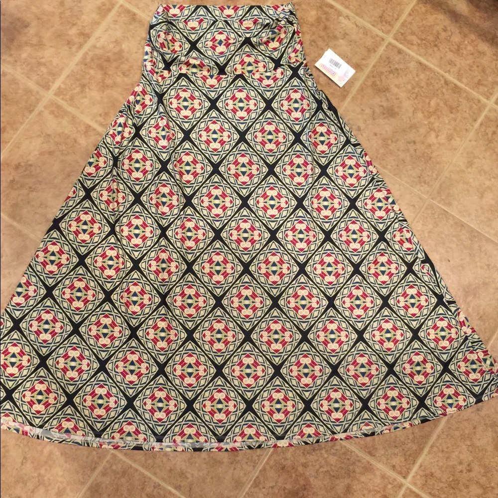 LULAROE Maxi
